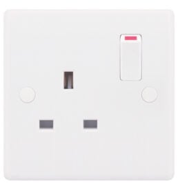 SSL522 13 Amp 1 Gang Switched Socket DP White